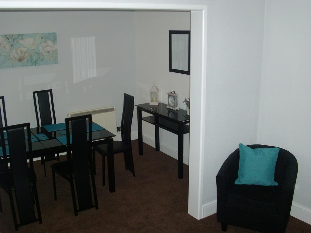 Lockinbar Holiday Apartments Tenby Cameră foto